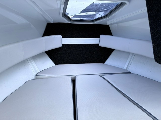 539 Sea Runner - Pic 4
